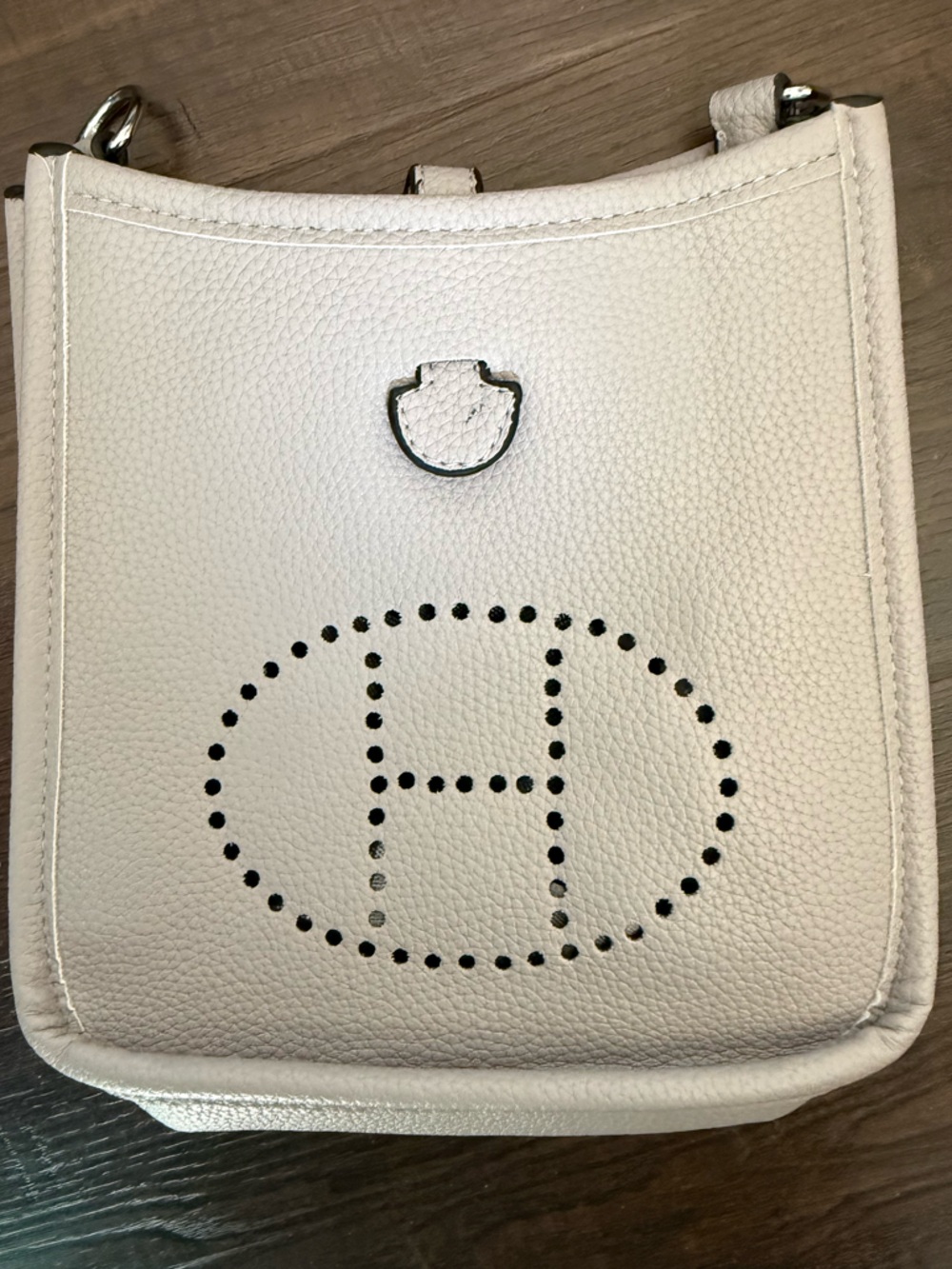 Crossbody/Shoulder bag with H design - White